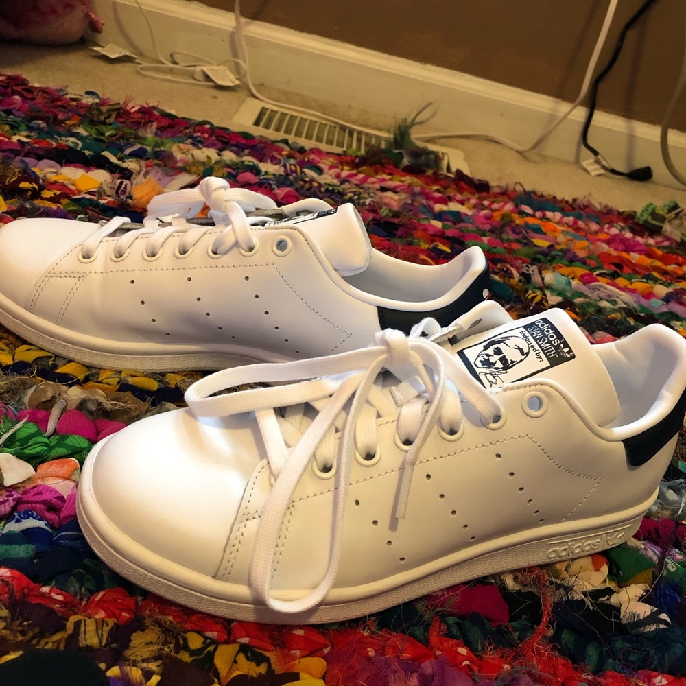 STAN SMITH SIZE 8